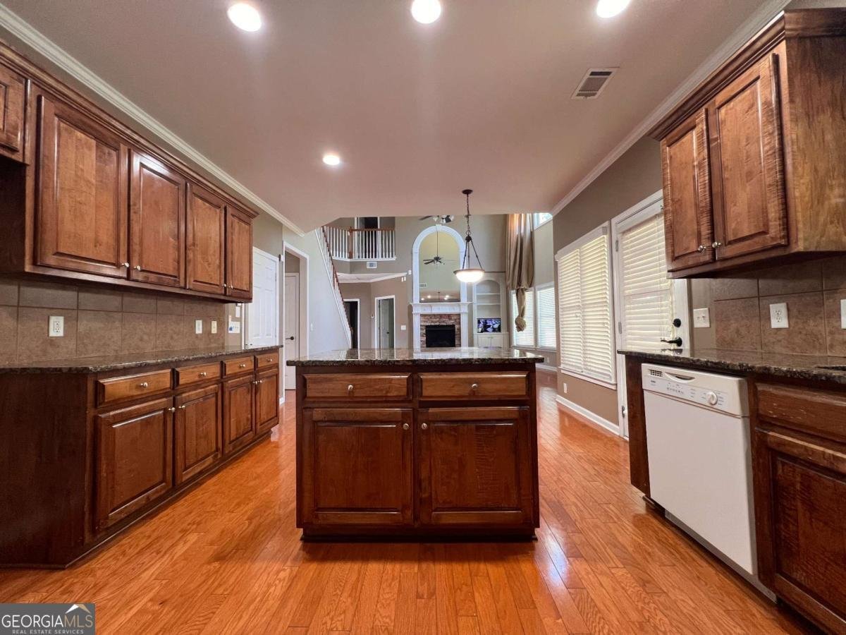 987 Ivey Chase Place Dacula - 13