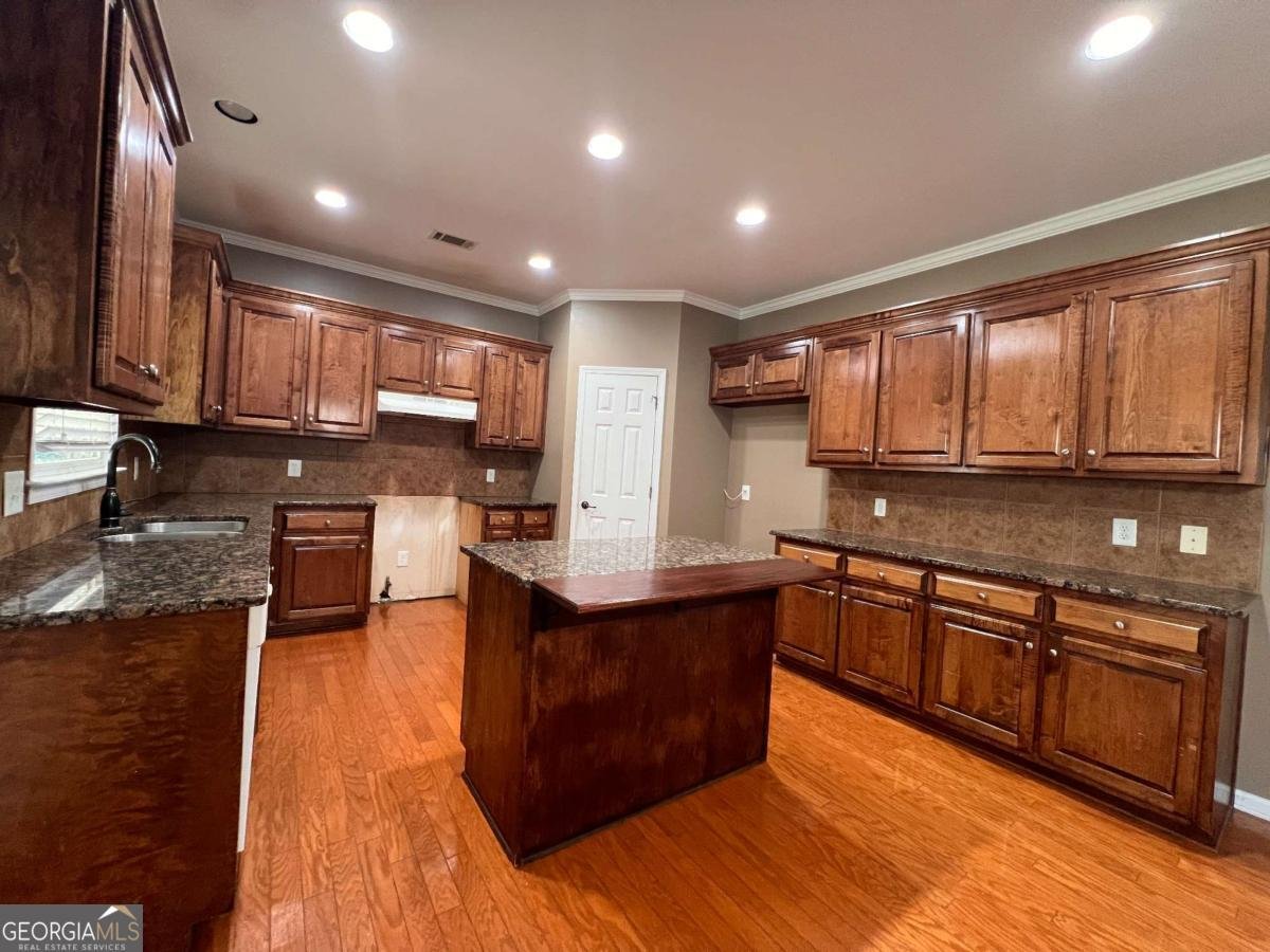 987 Ivey Chase Place Dacula - 14