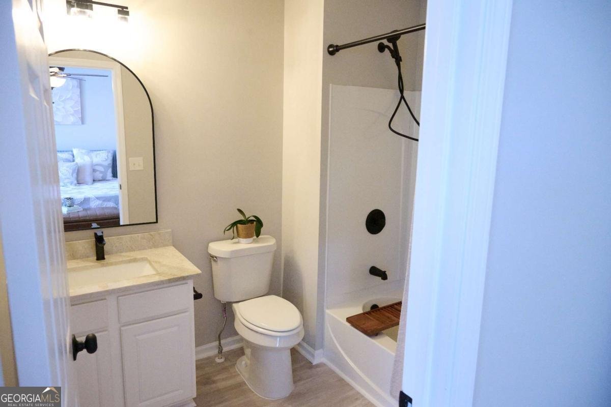 14183 Yacht Terrace Milton - 2
