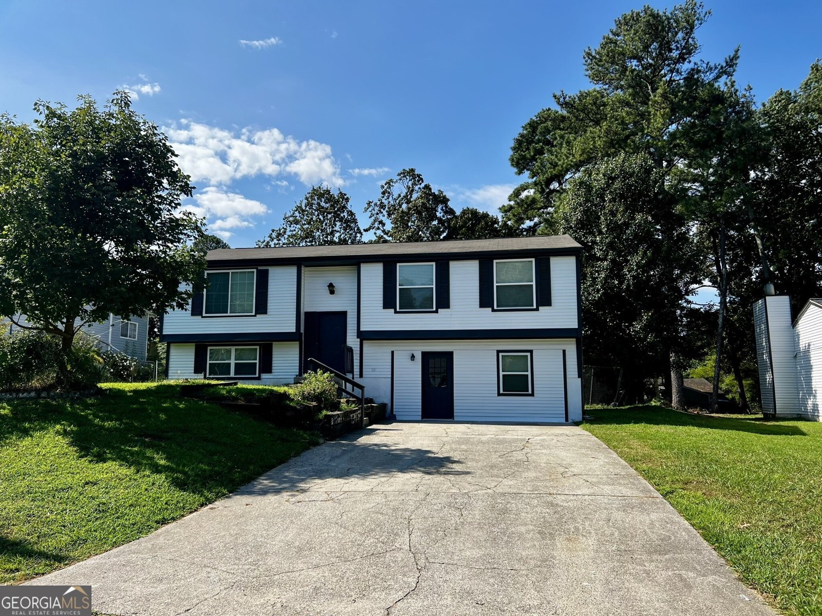 6740 WINDFAIRE Drive Norcross - 1