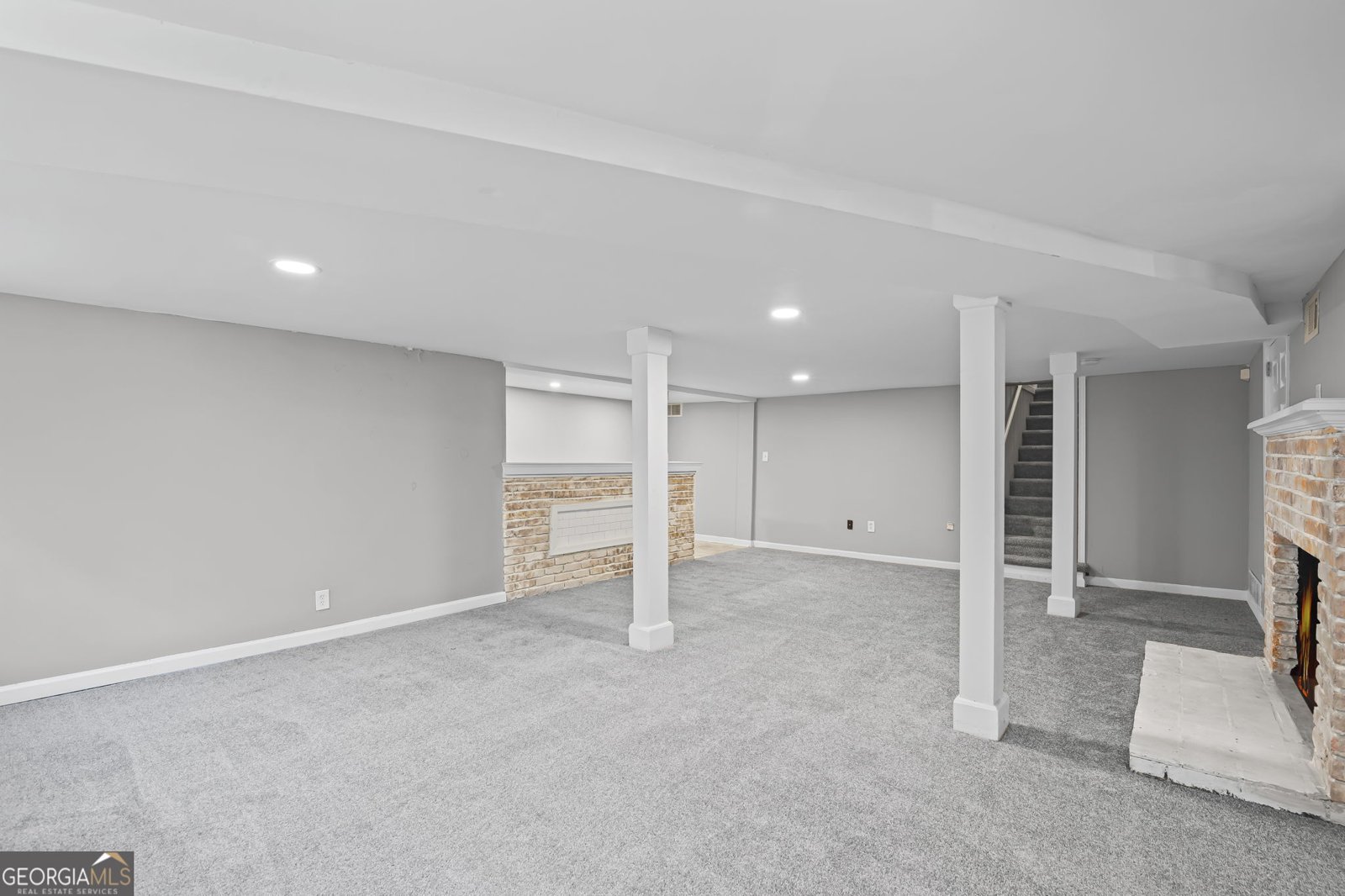 2790 Collier Drive Atlanta - 35