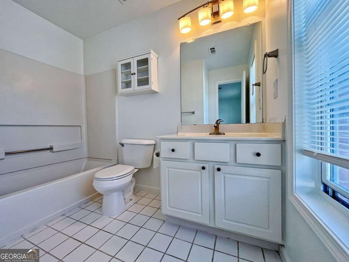 755 Abbotts Mill Court Duluth - 12