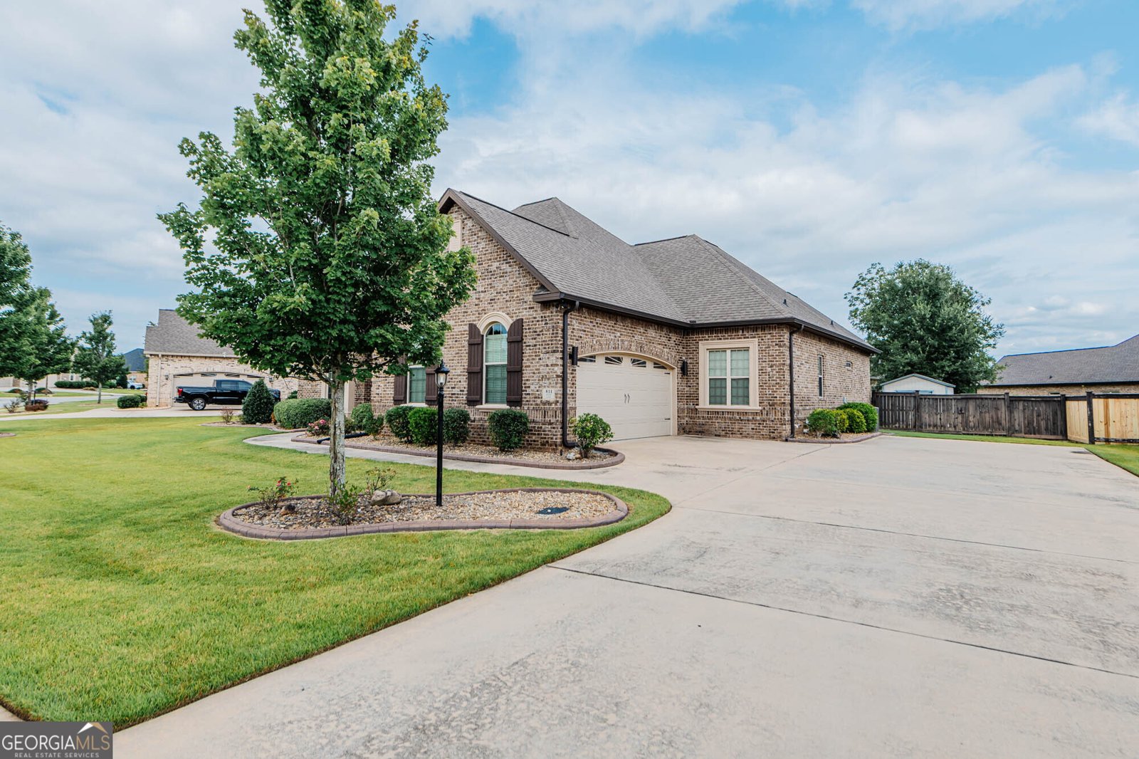 811 Kyler Lane Bonaire - 2