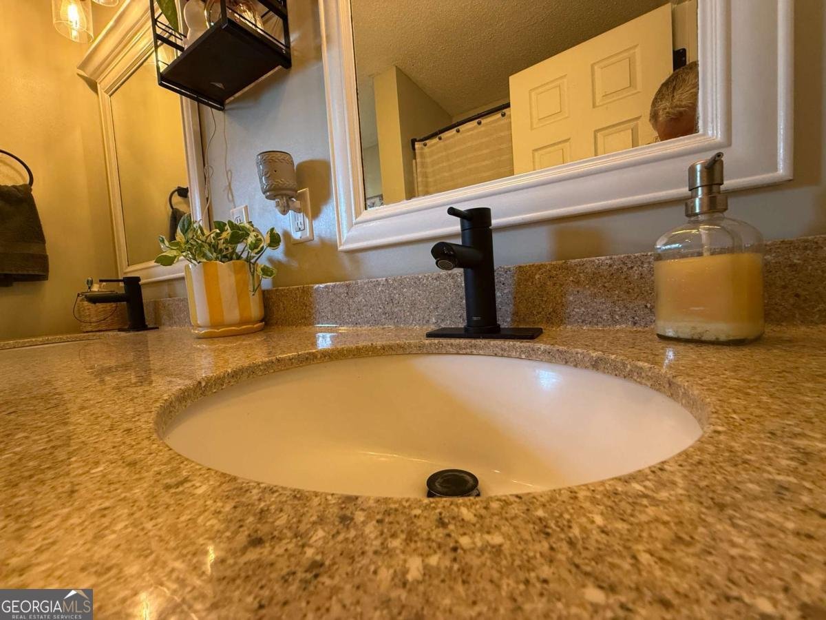 1091 Kelly Drive Hinesville - 23
