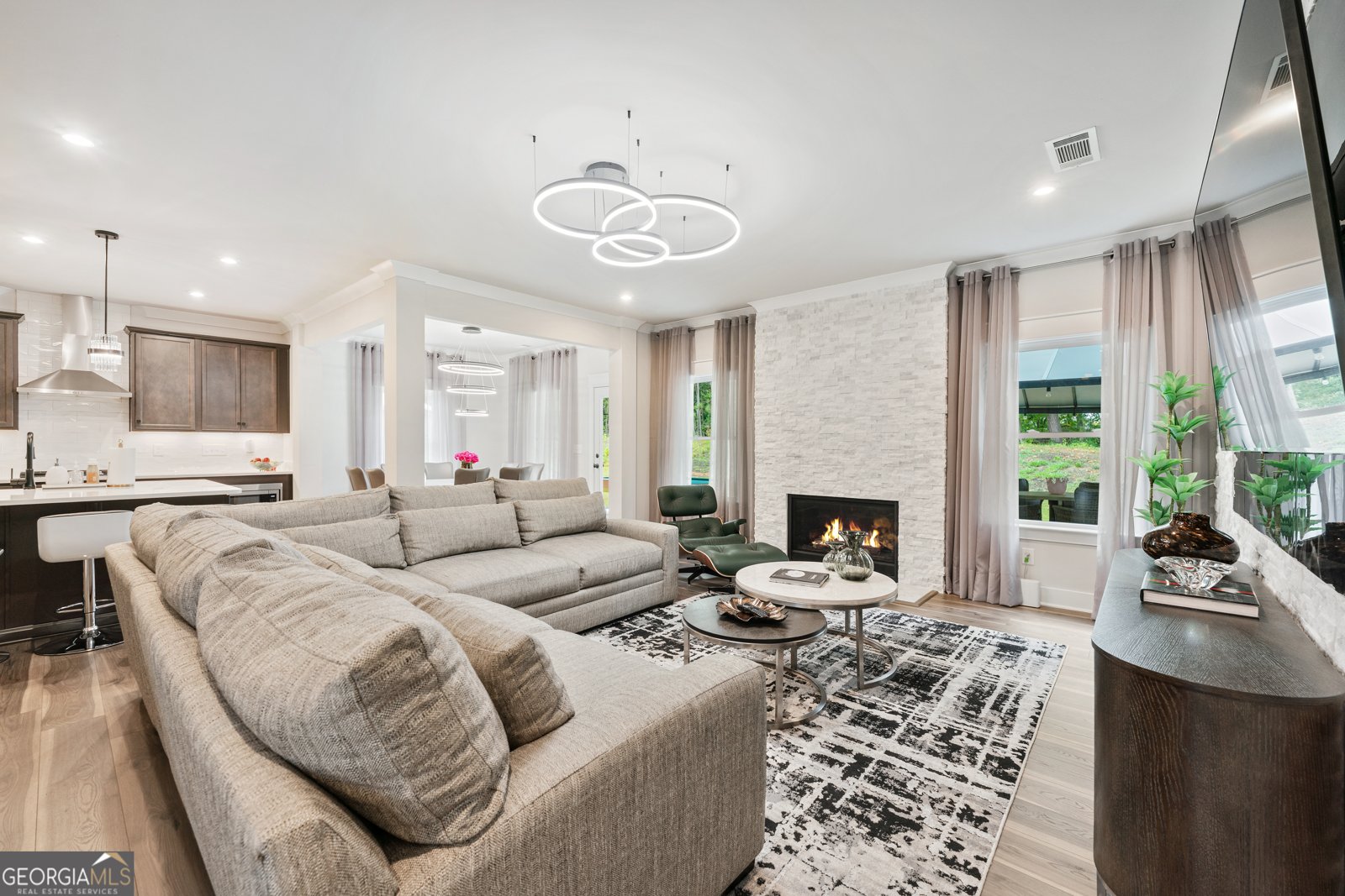 4756 COOLING WATER Circle Powder Springs - 3