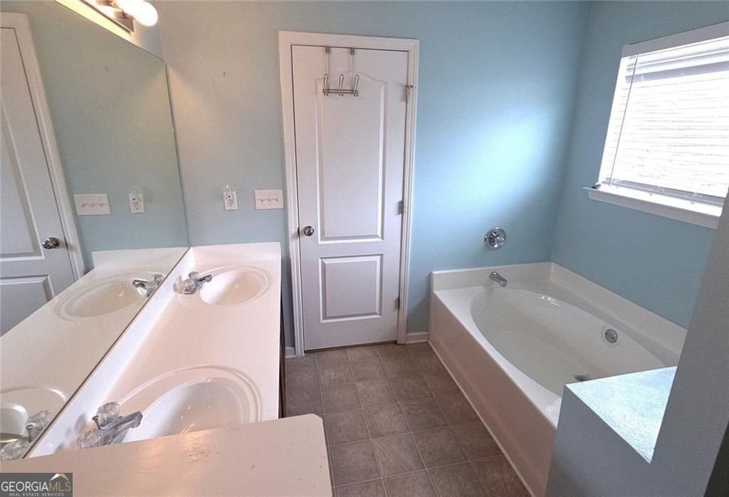 126 Wellbrook Court Conyers - 24