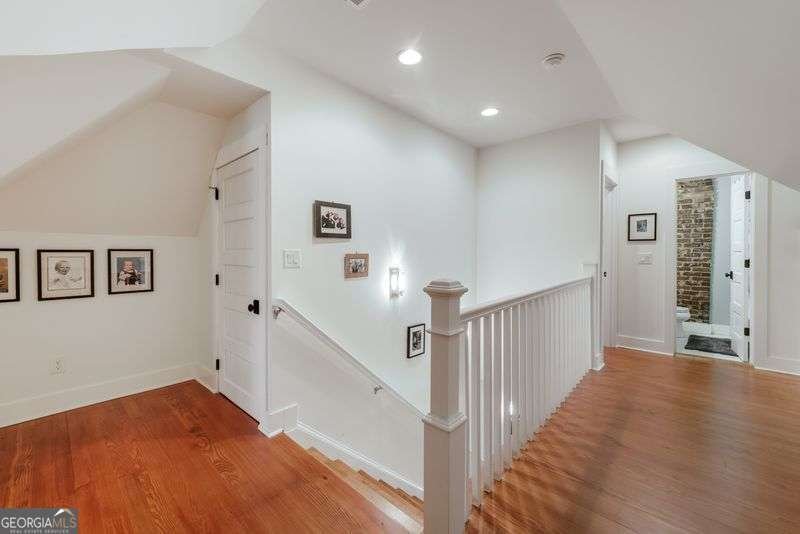 255 Bloomfield Street Athens - 12