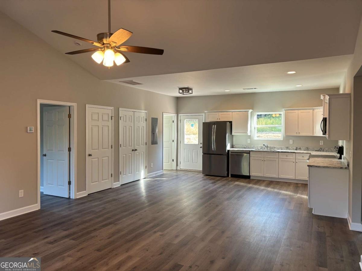 1433 MOUNT OLIVE CHURCH Road Dahlonega - 11