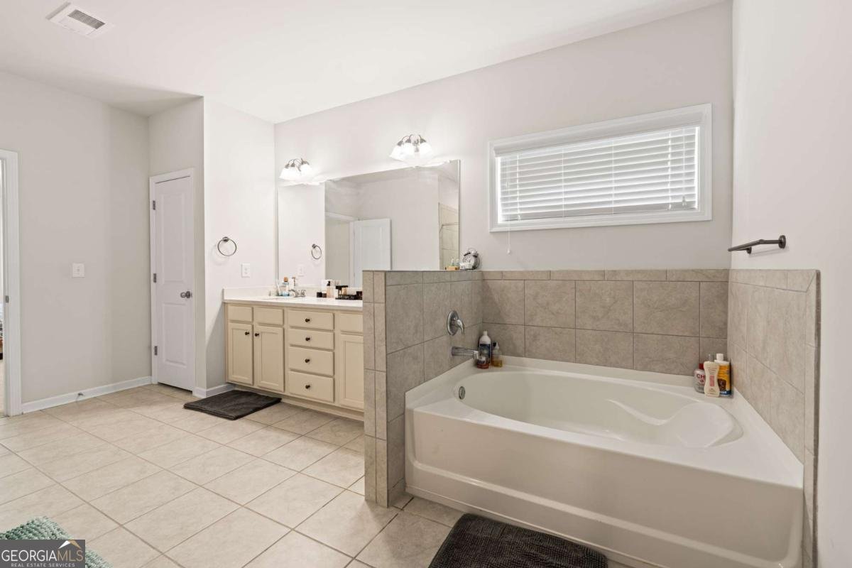 5065 Cooper Farm Drive Buford - 5