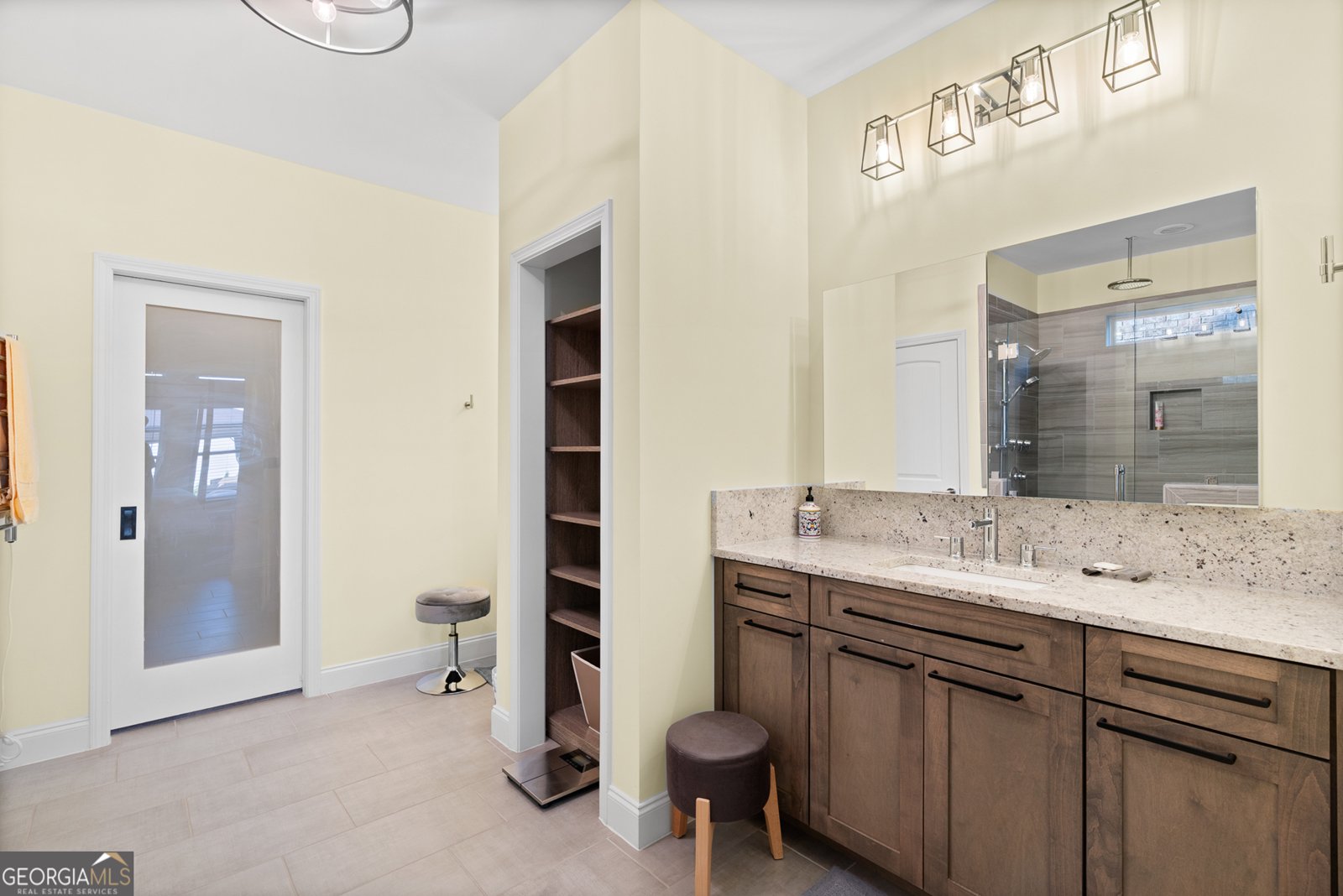 4350 Thacker Lane Suwanee - 34
