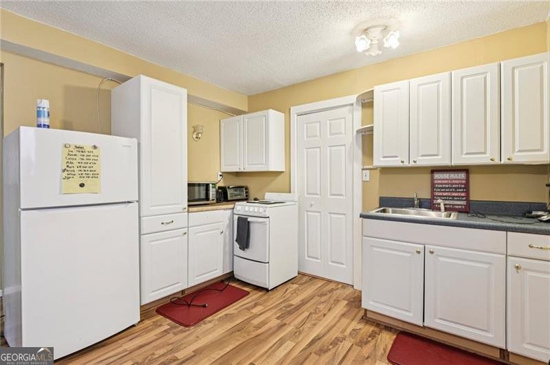 402 Towne Valley Drive Woodstock - 25
