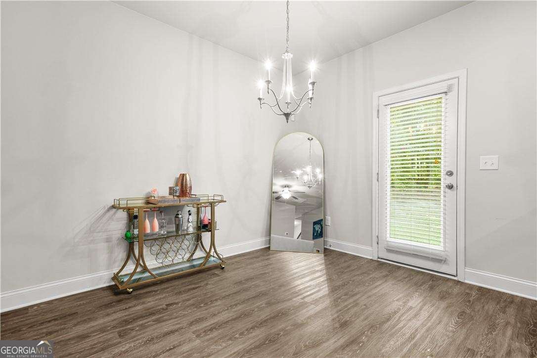 6256 TRICKLE Bend Atlanta - 11