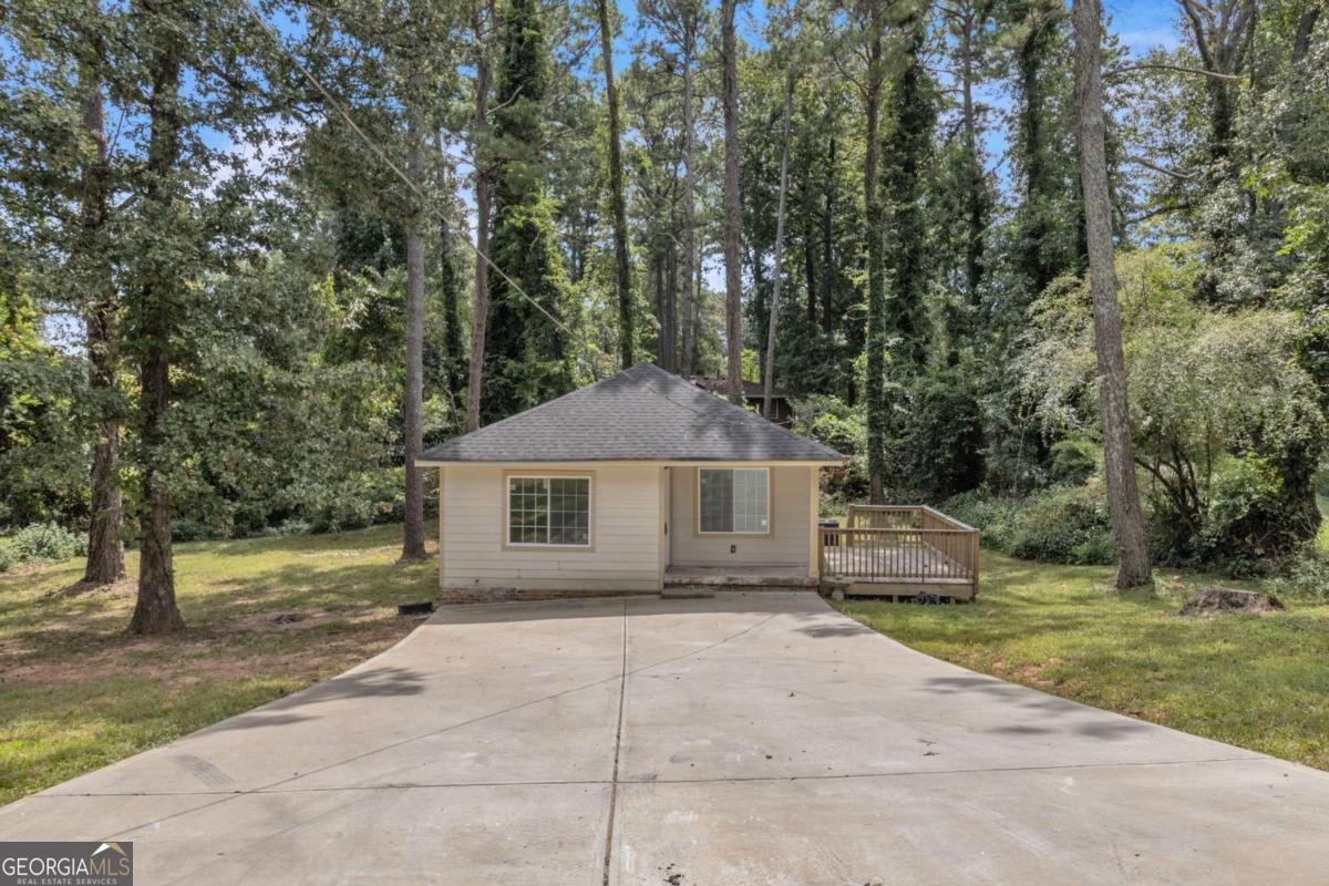 332 Lee Street Forest Park - 2