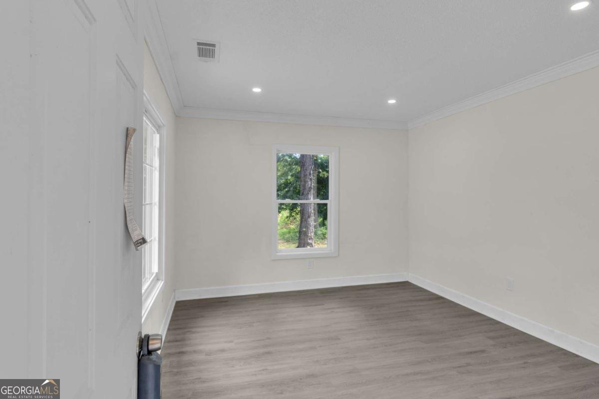 332 Lee Street Forest Park - 3