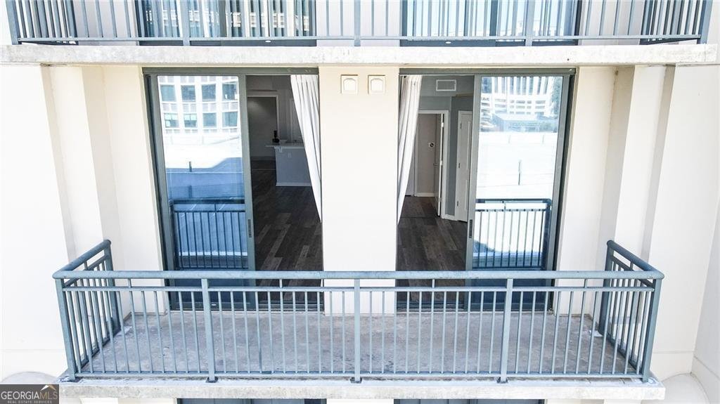 3040 Peachtree Road Atlanta - 39