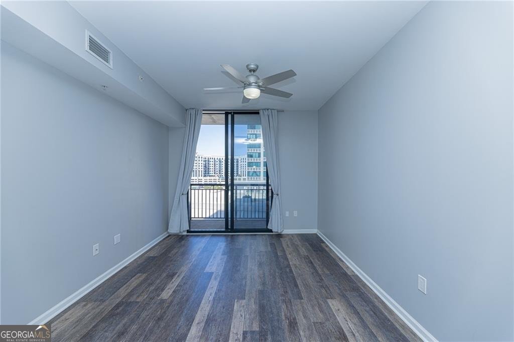 3040 Peachtree Road Atlanta - 4