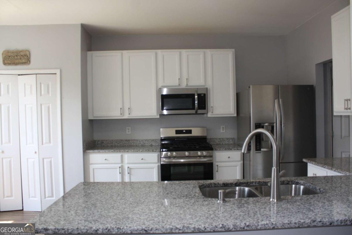 1675 Huntcrest Park Mableton - 3