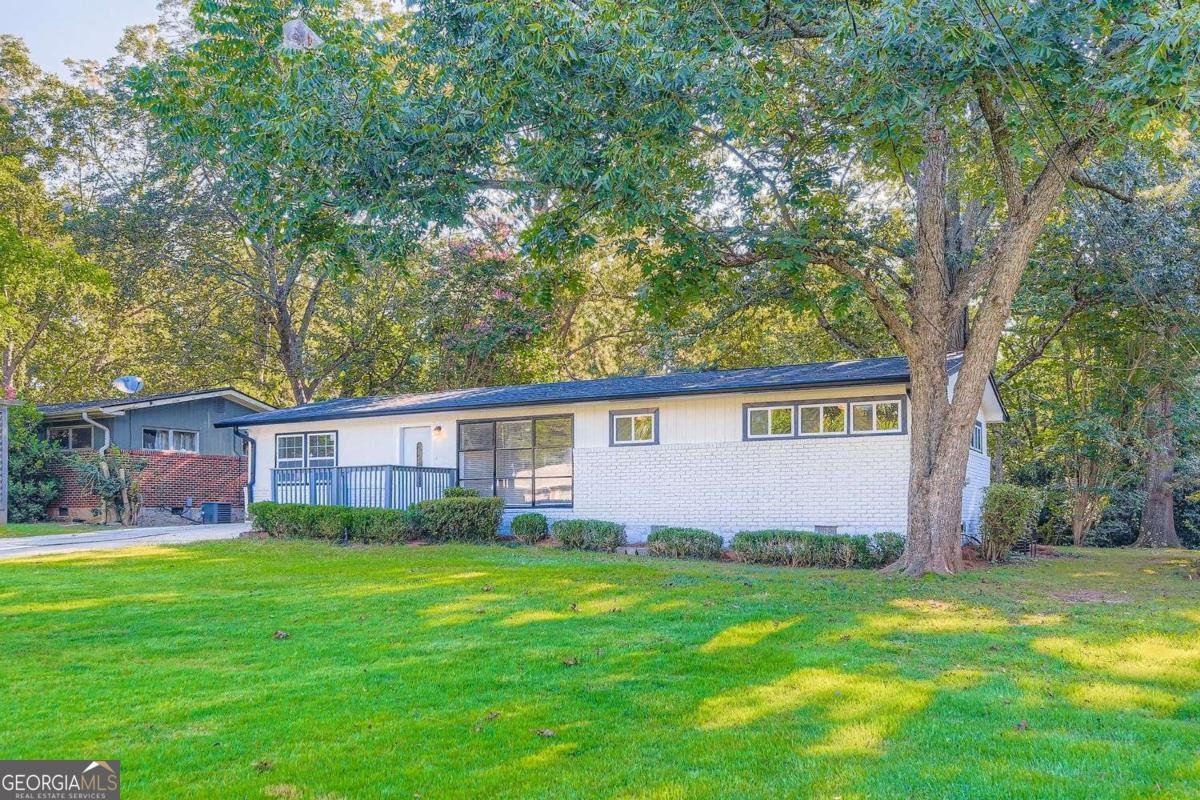 2712 Davidson Drive Lithonia - 1