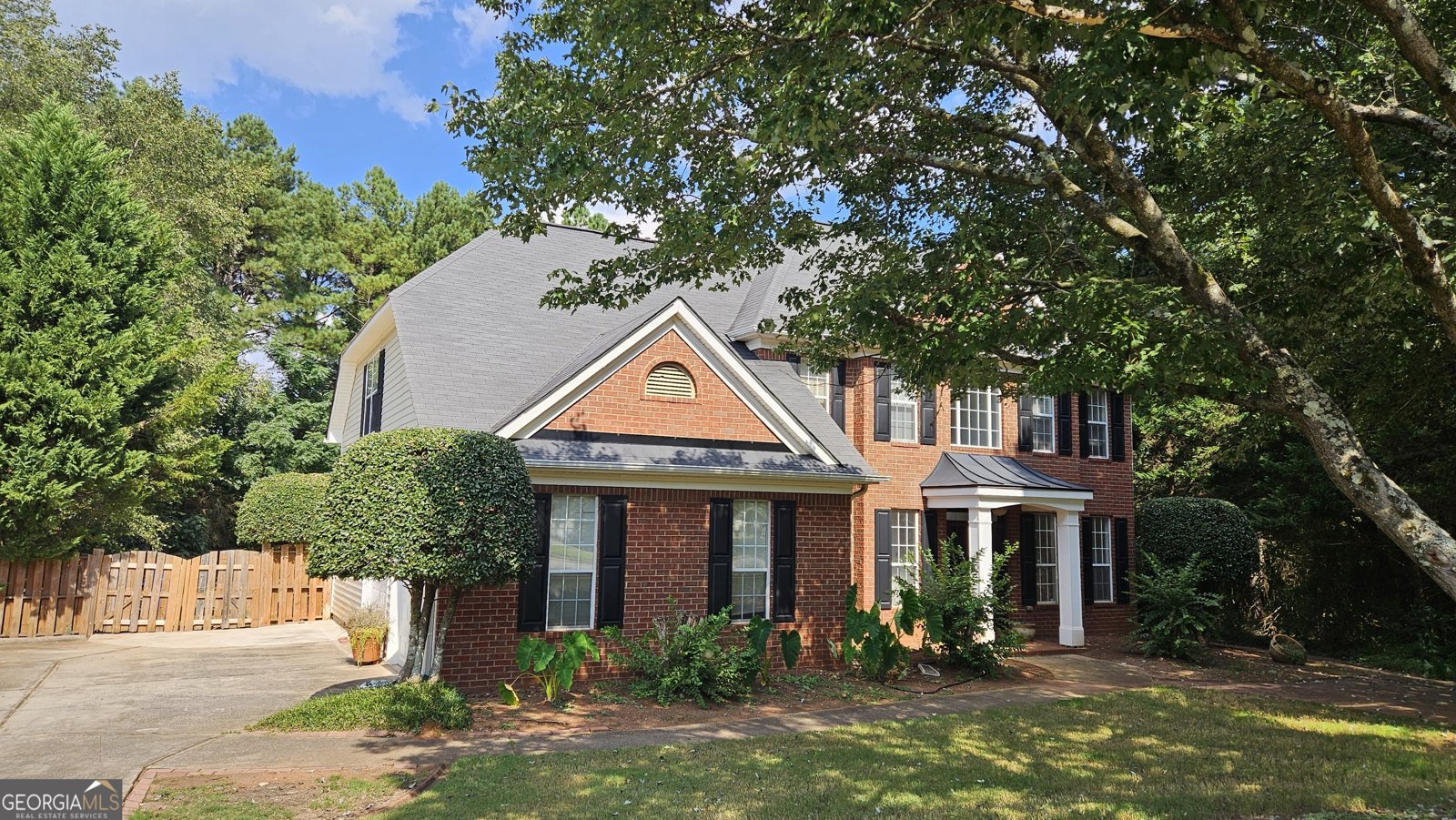 220 Saddle Ridge Way Fayetteville - 1