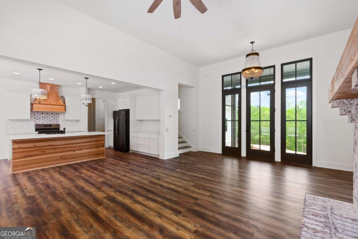 151 Palisade Drive Rydal - 25