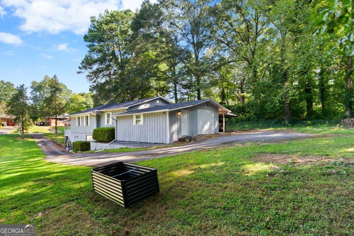 1722 Crestridge Drive Marietta - 8