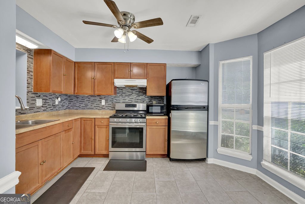 5582 Stonington Trace Parkway Stone Mountain - 8