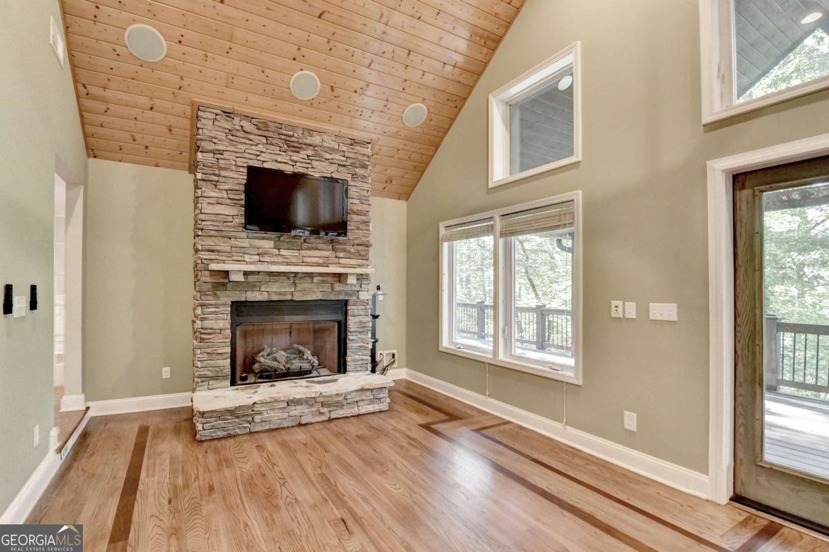 975 Timber Lake Trail Cumming - 1