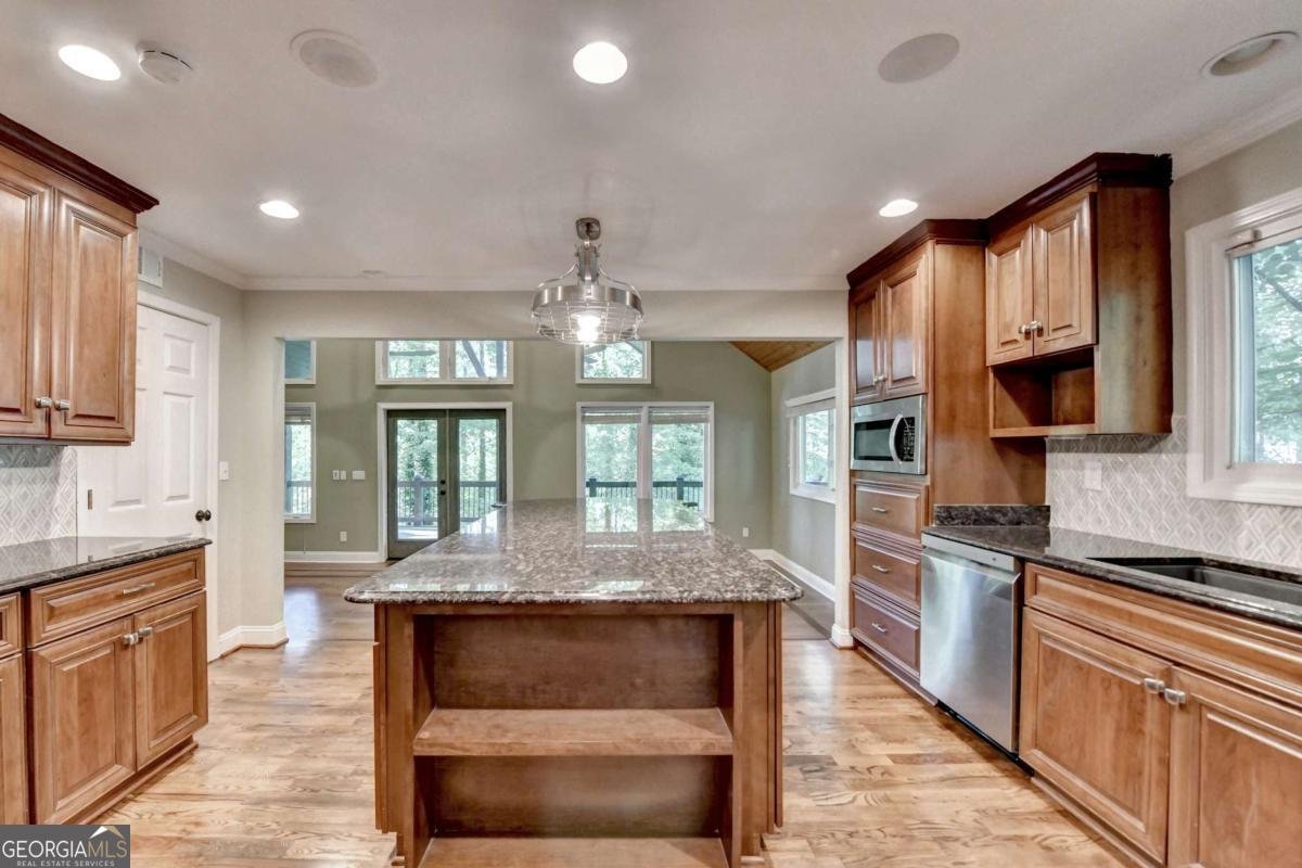 975 Timber Lake Trail Cumming - 7