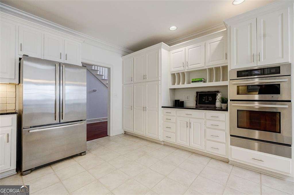 160 Savannah Estates Drive Sandy Springs - 2