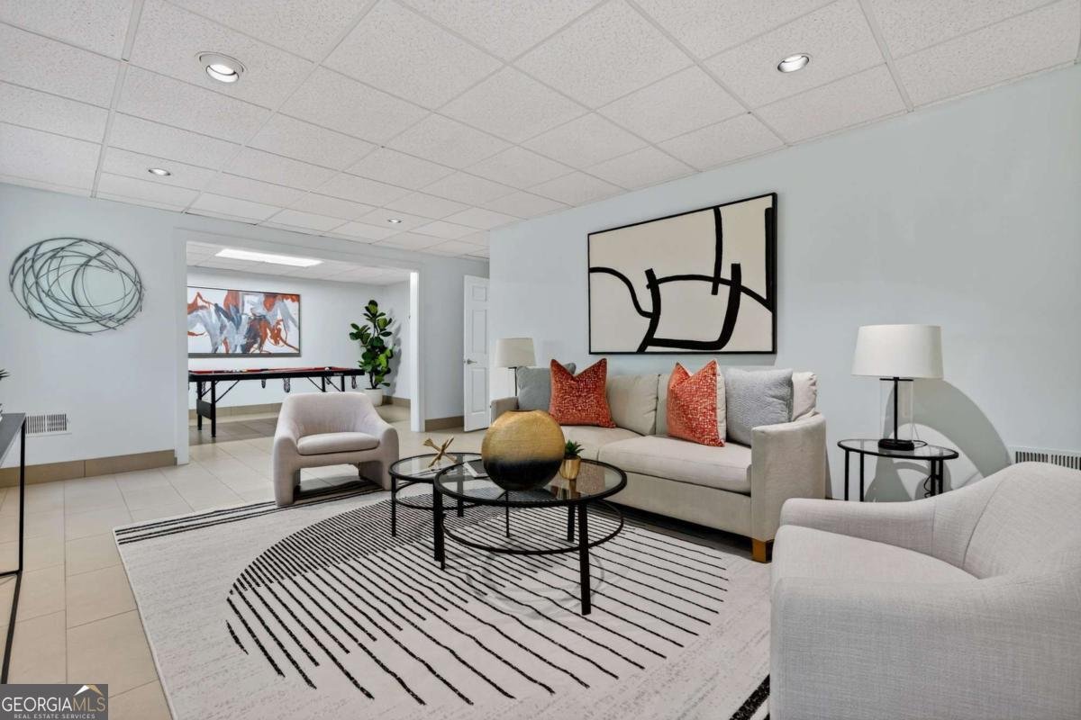 4569 Fountain Drive. Marietta - 60