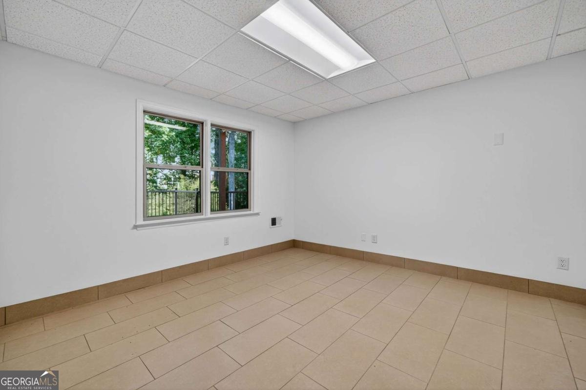 4569 Fountain Drive. Marietta - 62