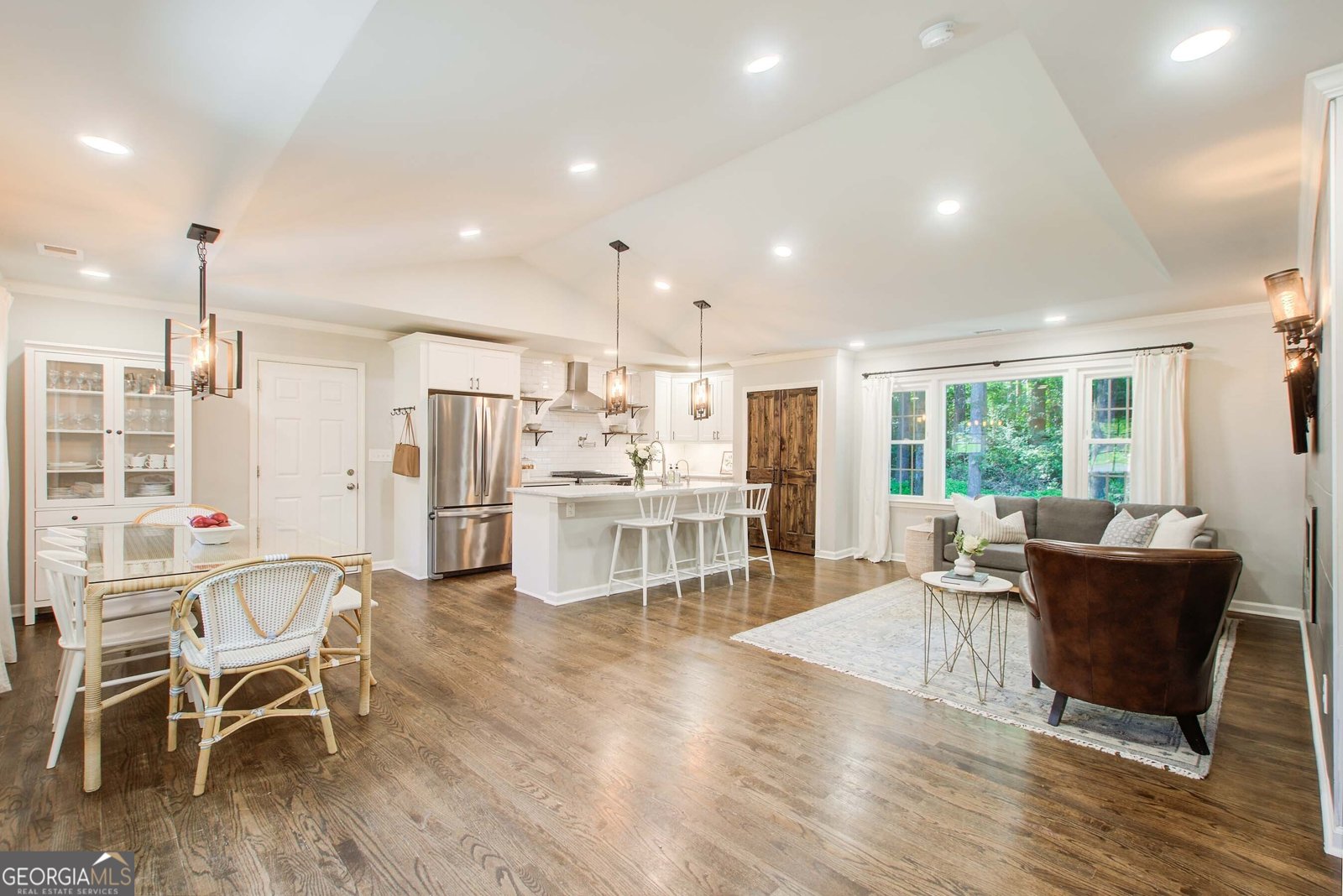 1595 Chateau Drive Dunwoody - 3
