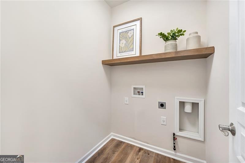 1555 Diplomat Drive Cumming - 28