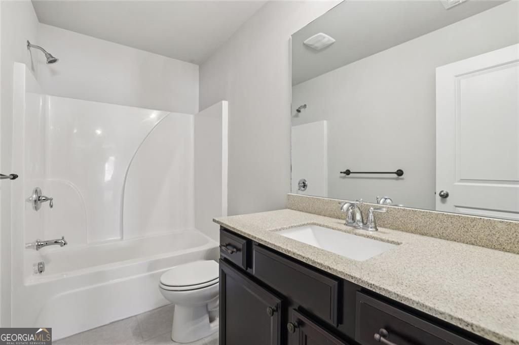 5050 Castlegate Court Cumming - 1