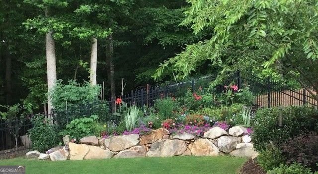 5050 Castlegate Court Cumming - 10