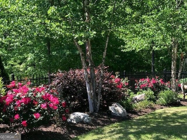 5050 Castlegate Court Cumming - 8