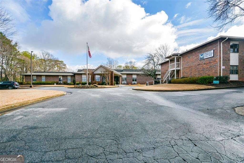 475 Mount Vernon Highway Sandy Springs - 2