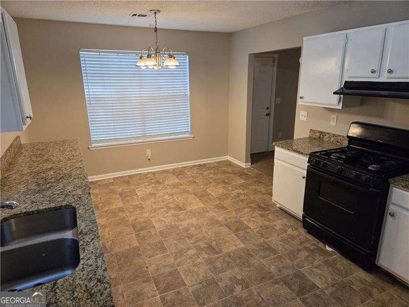 943 Lake Drive Court Stone Mountain - 5
