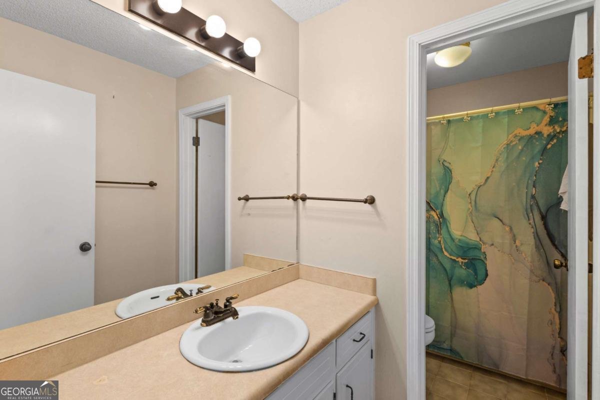 793 Chesterfield Drive Lawrenceville - 26