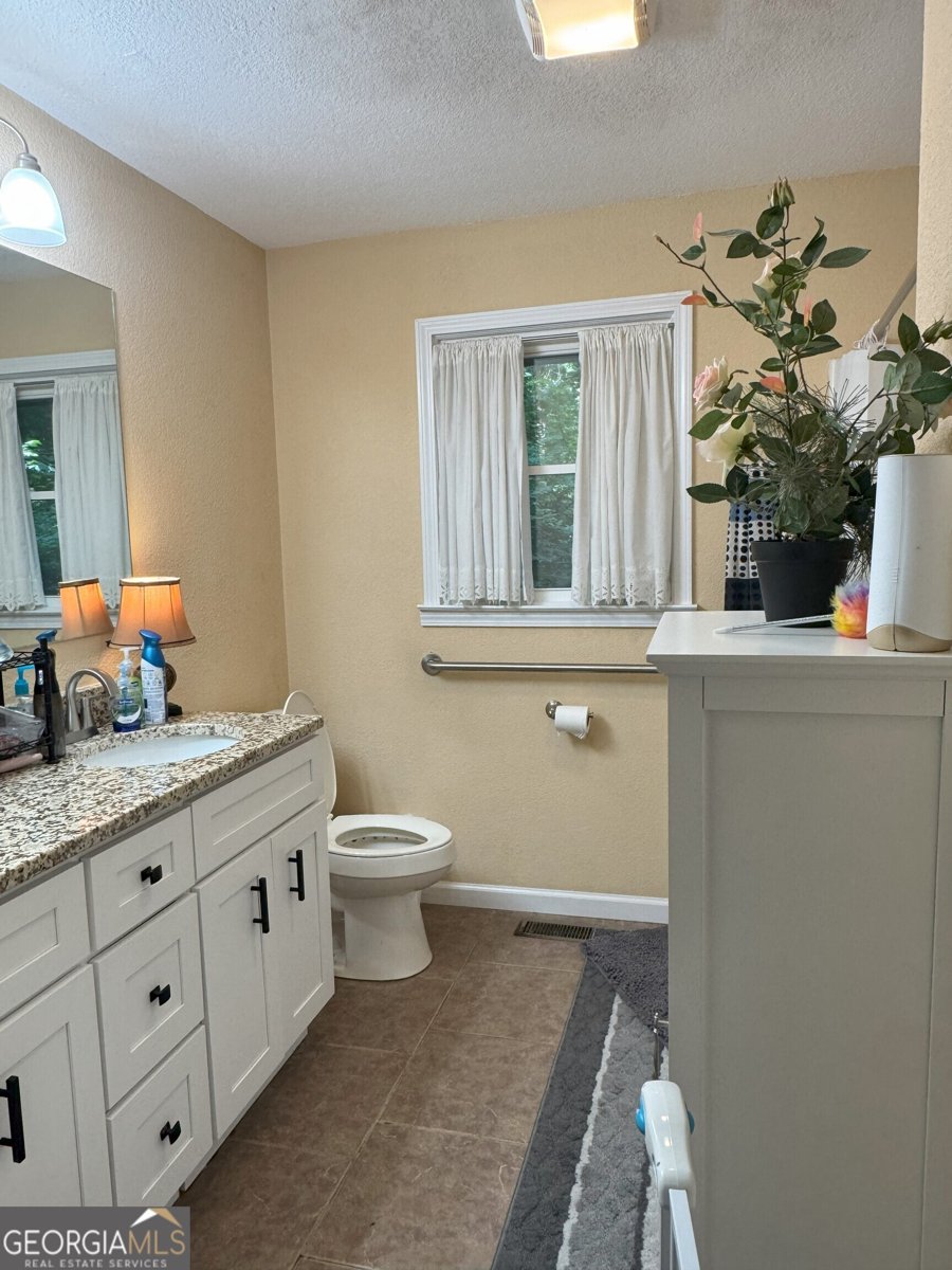 173 Brookside Drive Elberton - 19