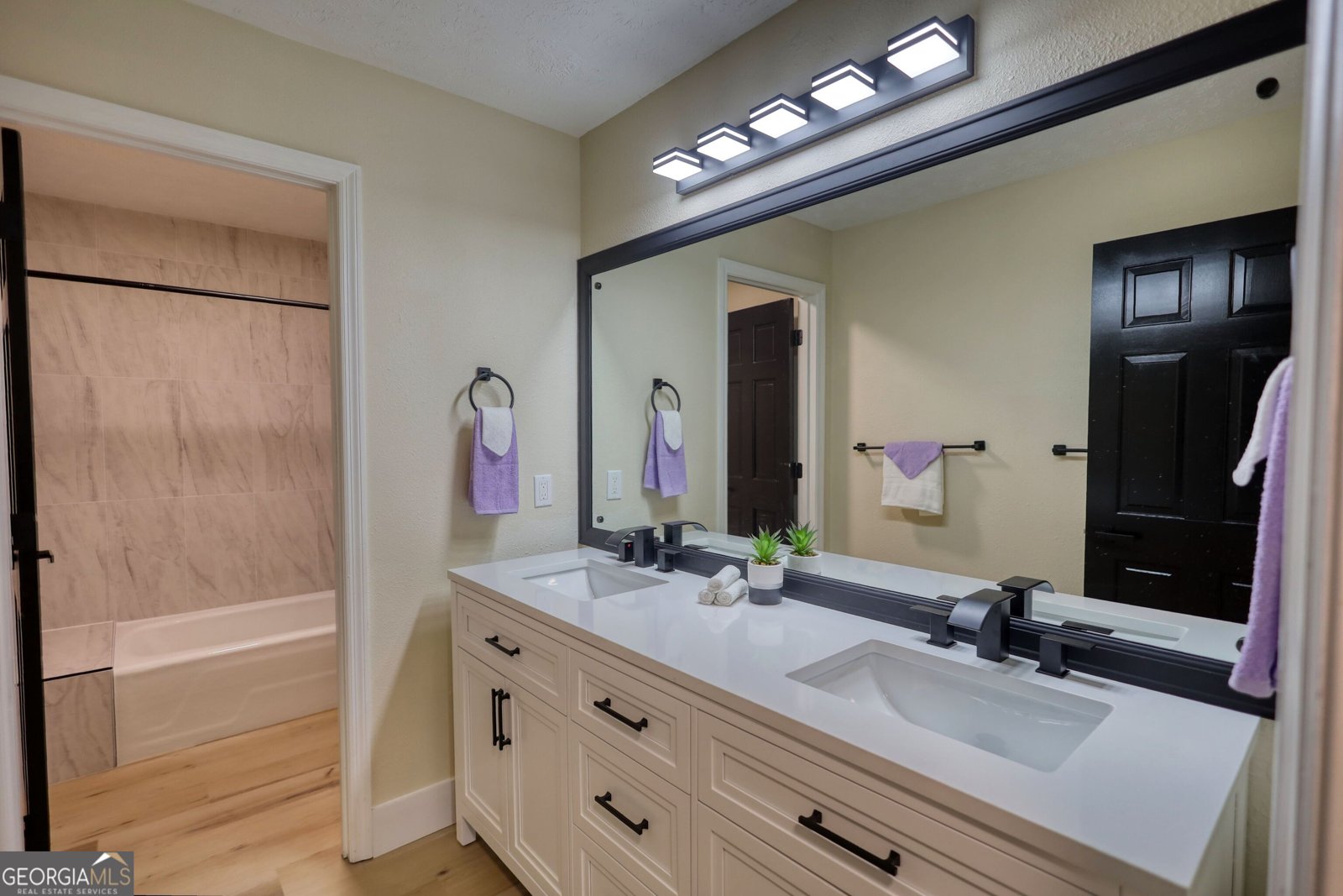 1821 Holmes Drive Conyers - 28