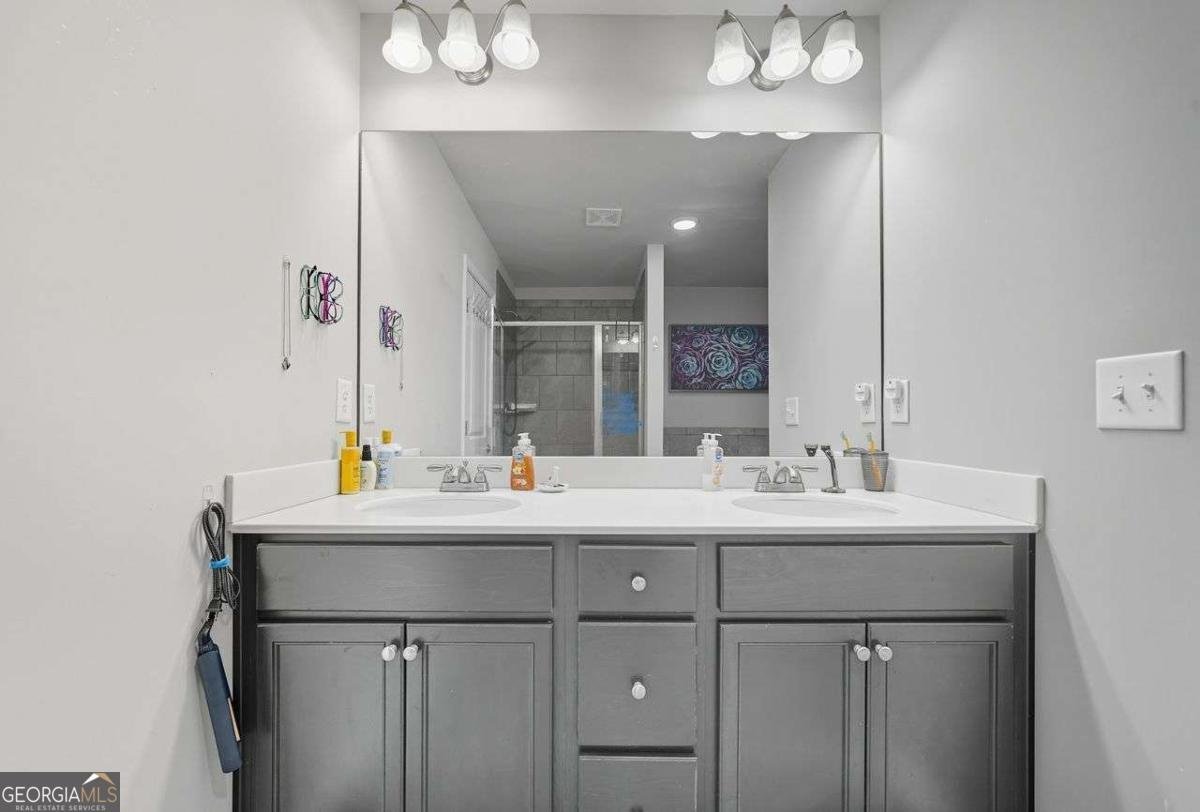 3652 ACORN Drive Oakwood - 16