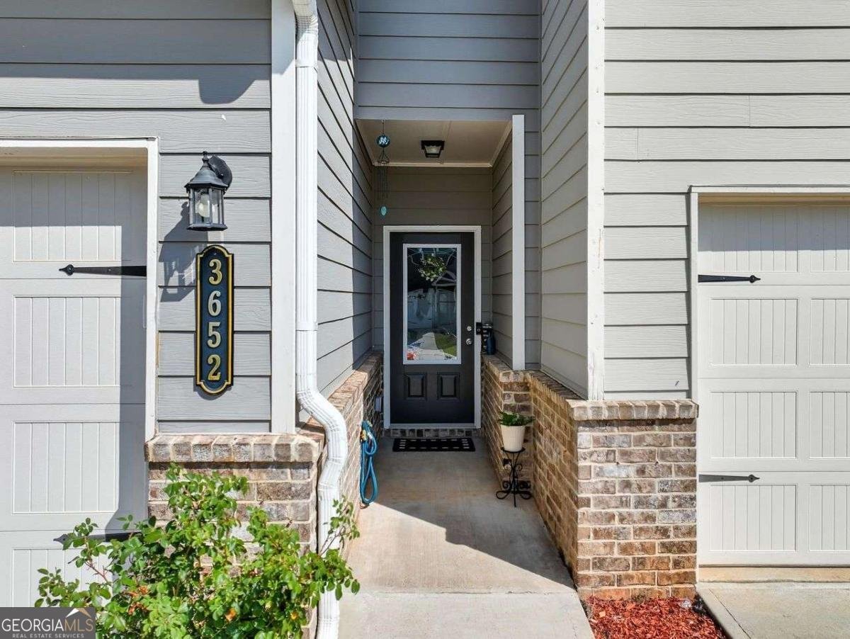 3652 ACORN Drive Oakwood - 2