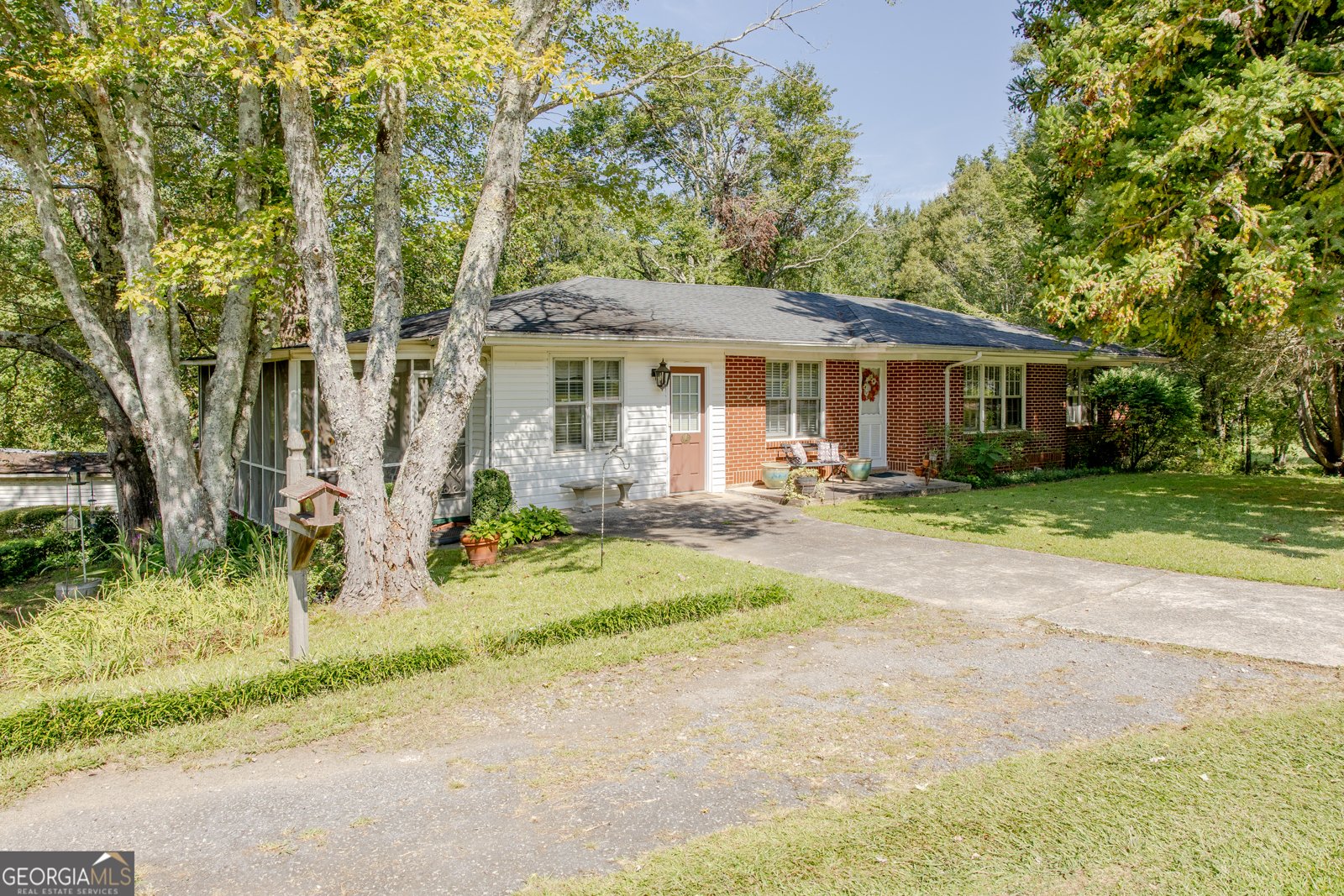 361 Hist Highway 441 Demorest - 3