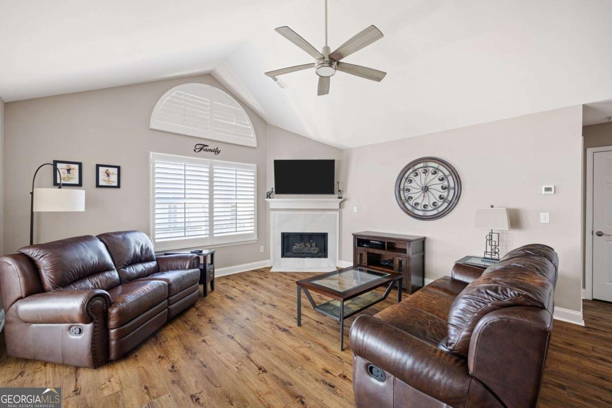 2228 Carefree Circle Marietta - 11