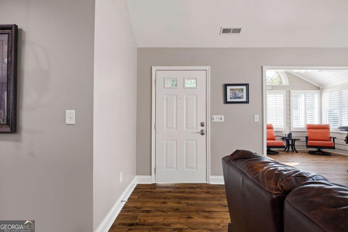2228 Carefree Circle Marietta - 7