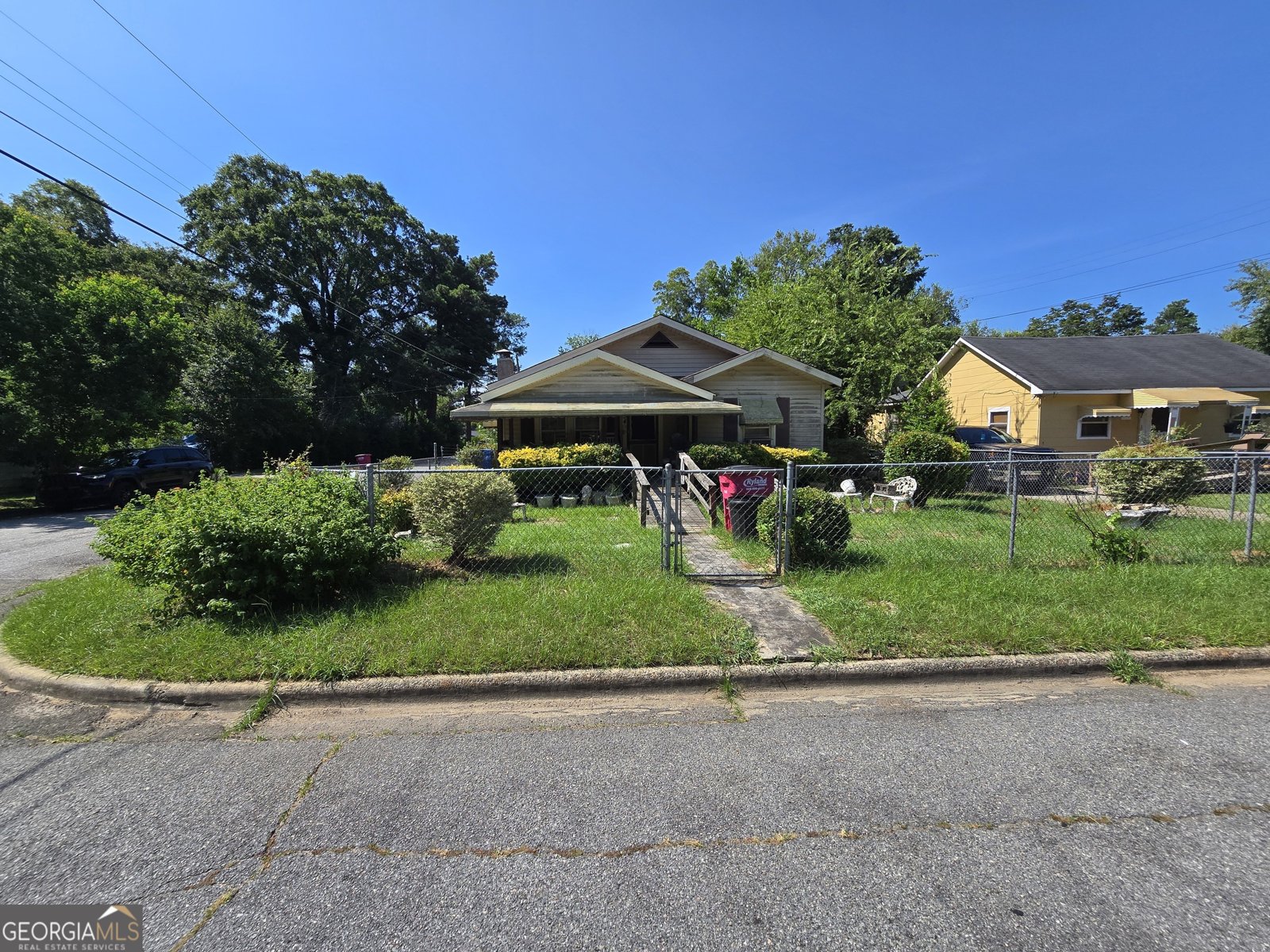 554 Lynmore Avenue Macon - 1