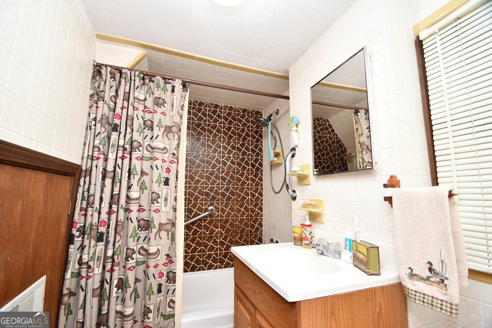 605 Wildcat Road Clarkesville - 40