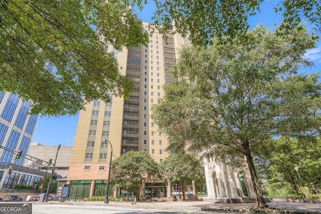 300 Peachtree Street Atlanta - 11