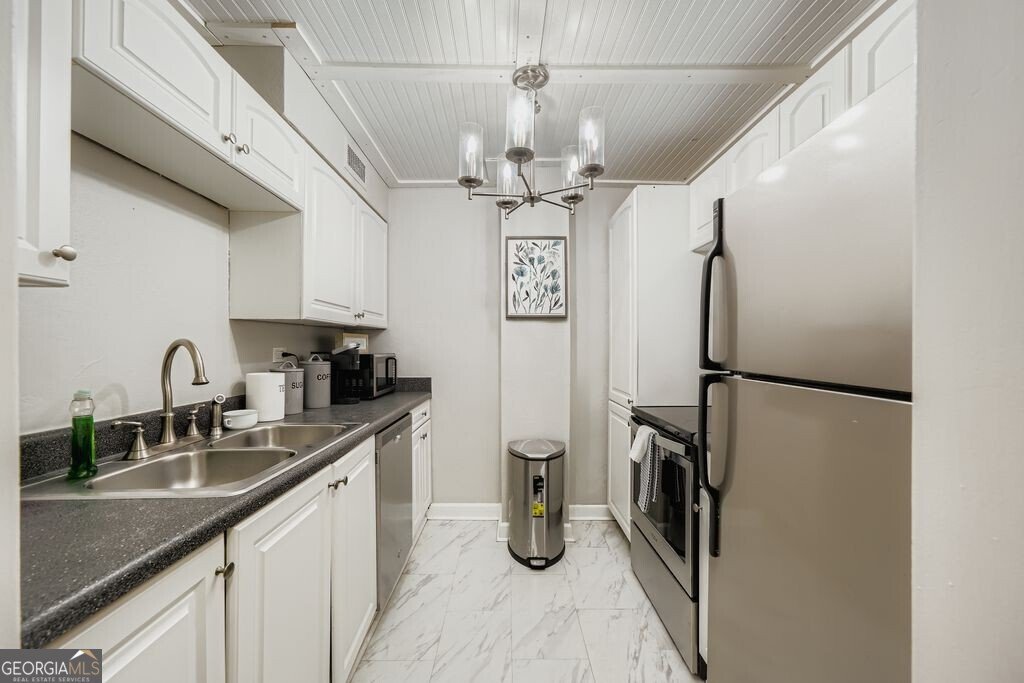 300 Peachtree Street Atlanta - 2